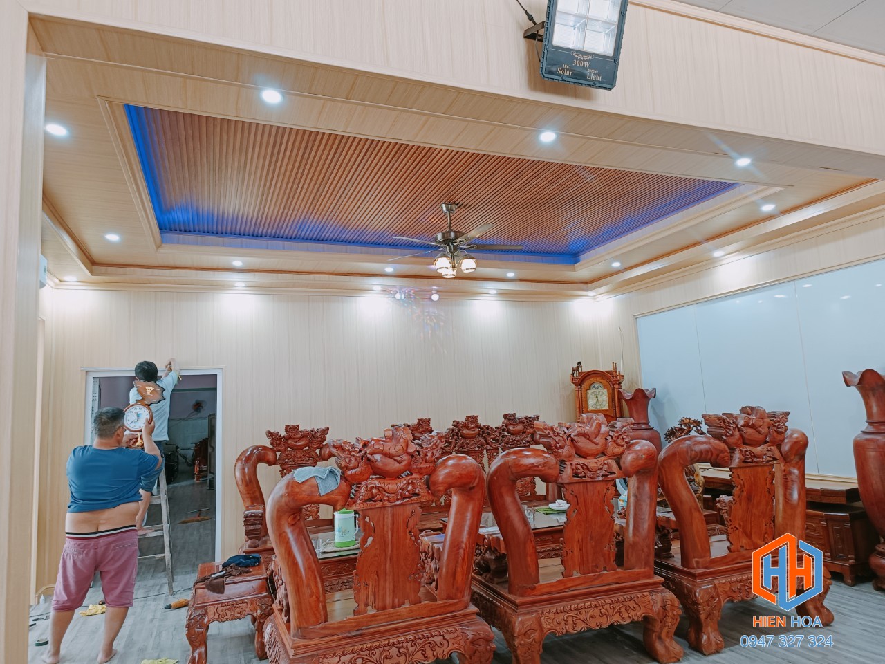 thi công lam nhựa giả gỗ tại sở sao